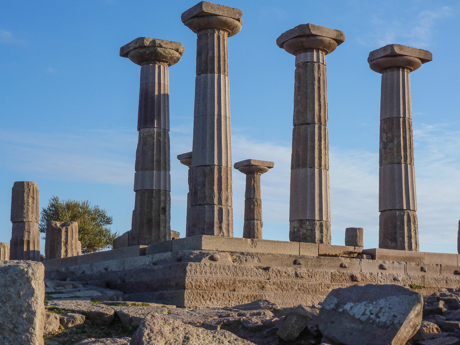 Assos: Citadel, Temple of Athena, Harbor — Holy Land Photos